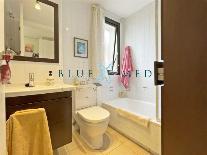 Image No.19-3 Bed Flat for sale