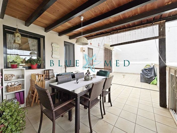Image No.9-3 Bed Flat for sale