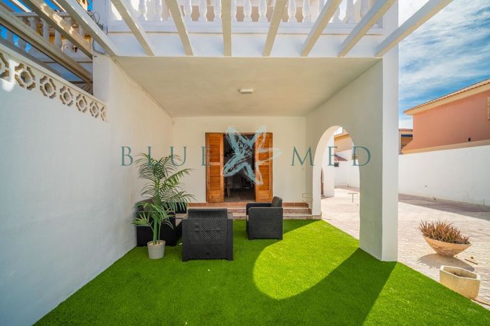Image No.12-3 Bed Villa for sale