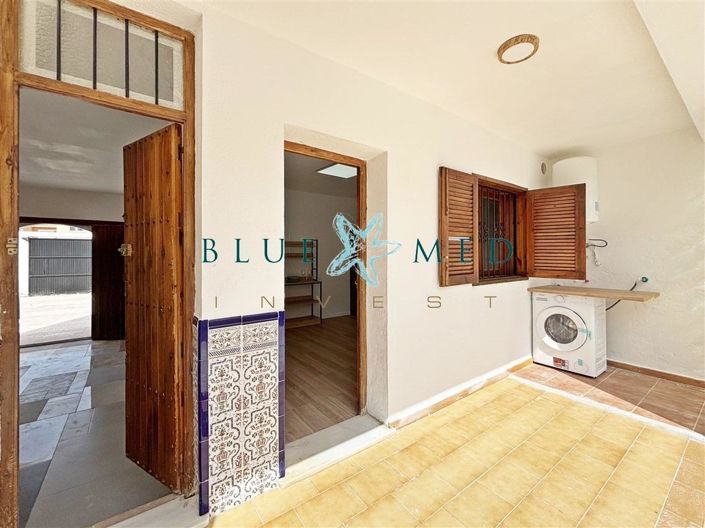 Image No.13-3 Bed Villa for sale