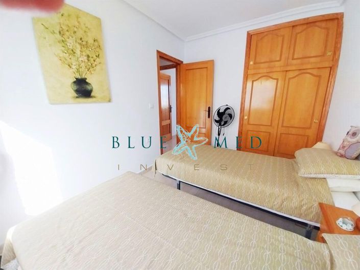 Image No.13-2 Bed House for sale