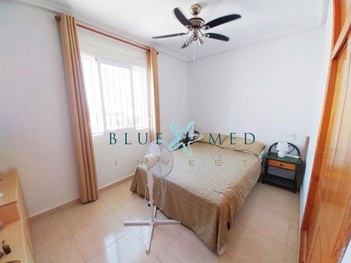 Image No.15-2 Bed House for sale