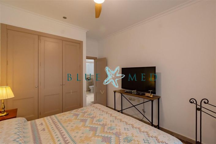 Image No.20-4 Bed Villa for sale