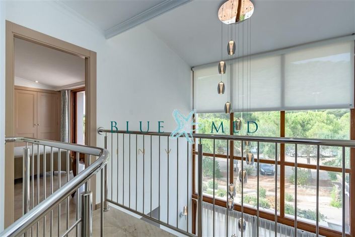 Image No.24-4 Bed Villa for sale