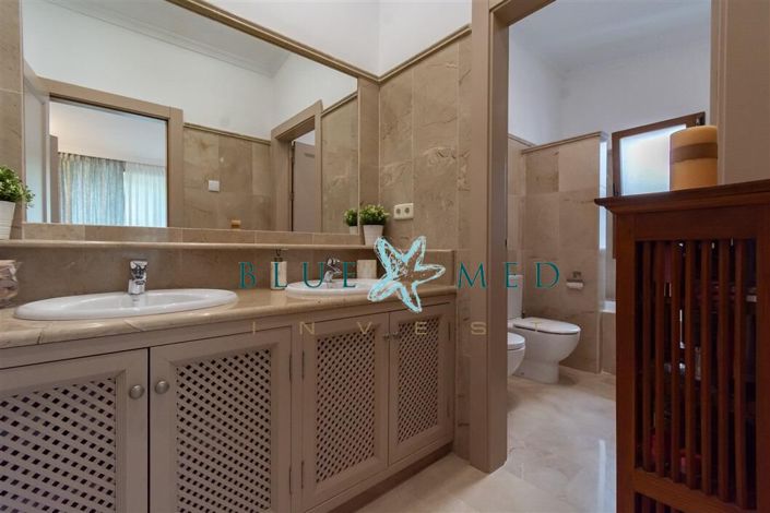 Image No.39-4 Bed Villa for sale