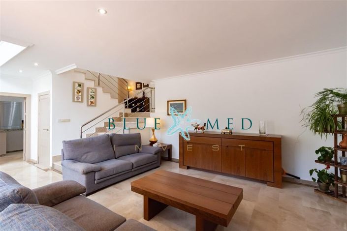 Image No.46-4 Bed Villa for sale