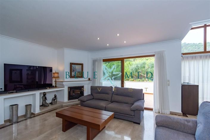 Image No.48-4 Bed Villa for sale