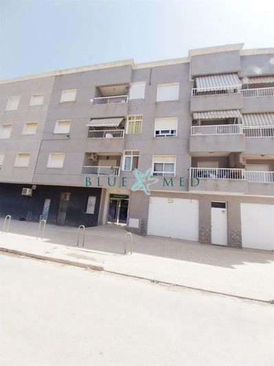 Image No.28-3 Bed Apartment for sale