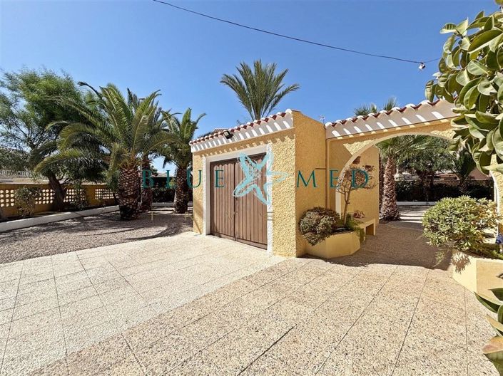 Image No.30-4 Bed Villa for sale