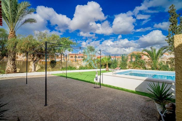 Image No.45-4 Bed Villa for sale