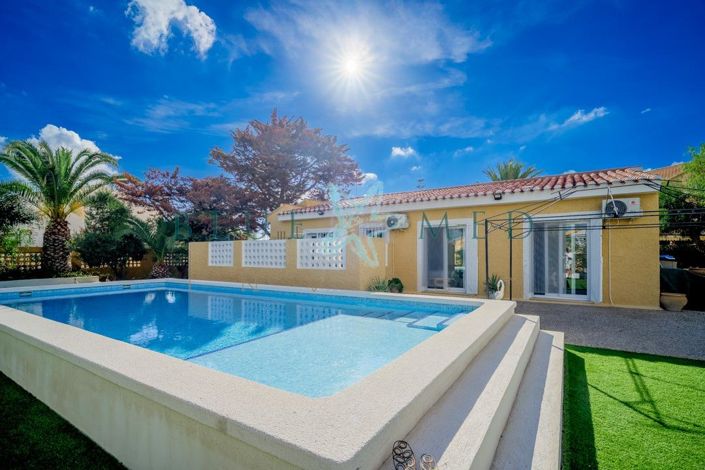 Image No.5-4 Bed Villa for sale