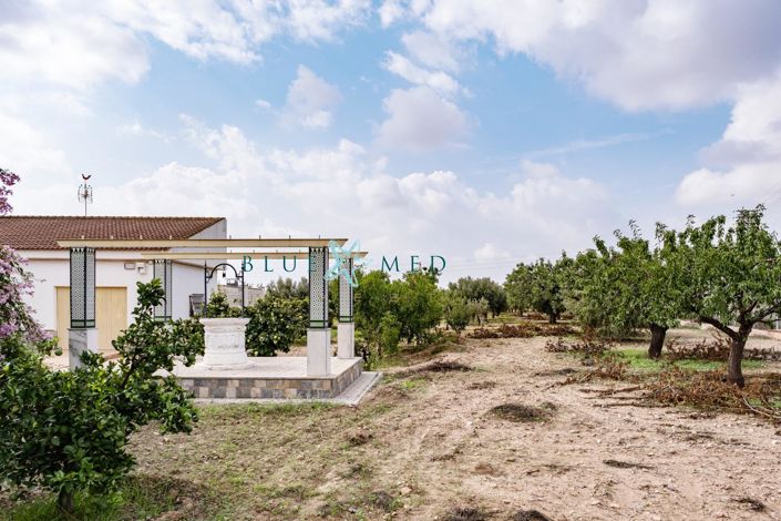 Image No.34-4 Bed Country House for sale