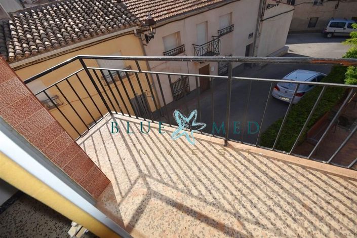 Image No.5-6 Bed Flat for sale
