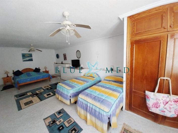 Image No.50-3 Bed Villa for sale