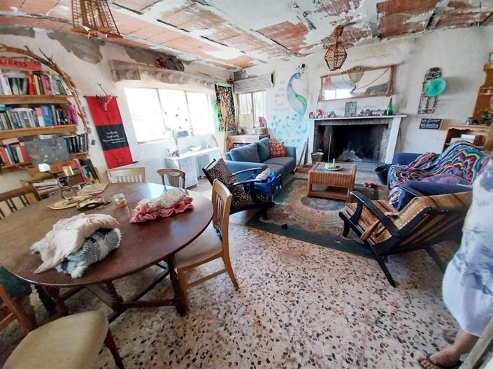 Image No.41-3 Bed Country House for sale