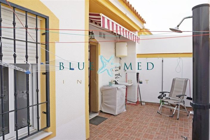 Image No.13-2 Bed House for sale