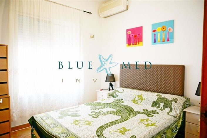 Image No.18-2 Bed House for sale