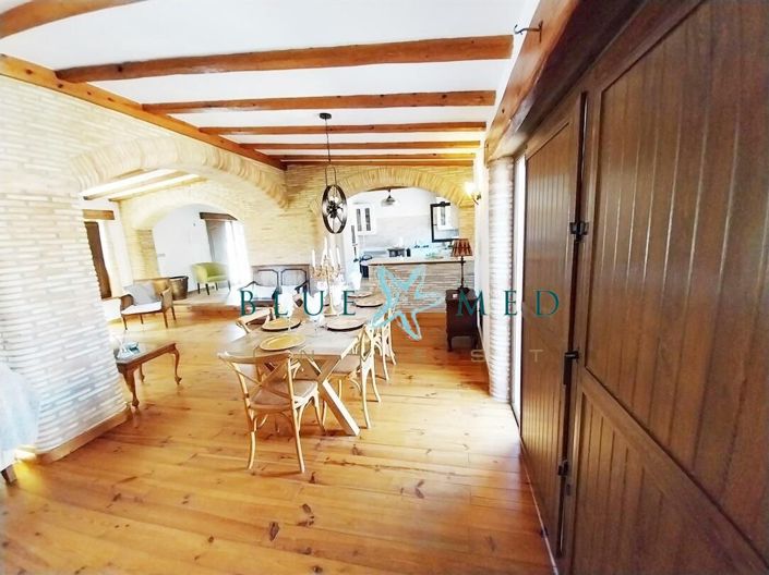 Image No.15-4 Bed Country House for sale