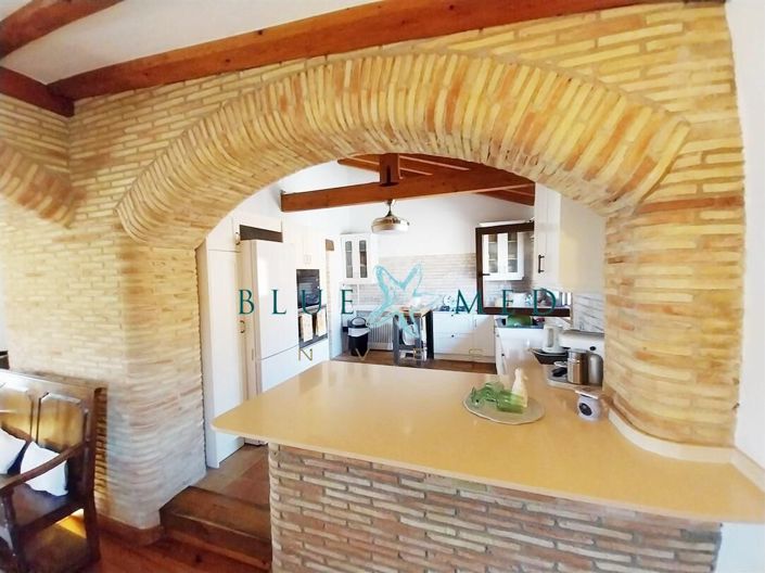 Image No.17-4 Bed Country House for sale