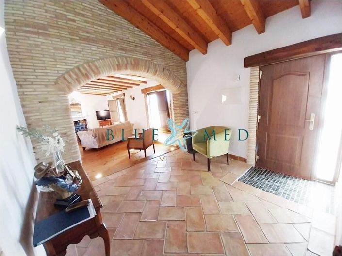 Image No.4-4 Bed Country House for sale