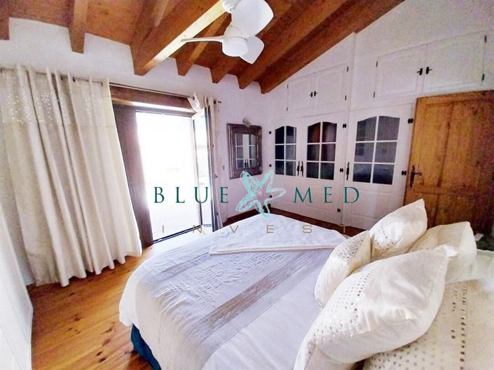 Image No.38-4 Bed Country House for sale