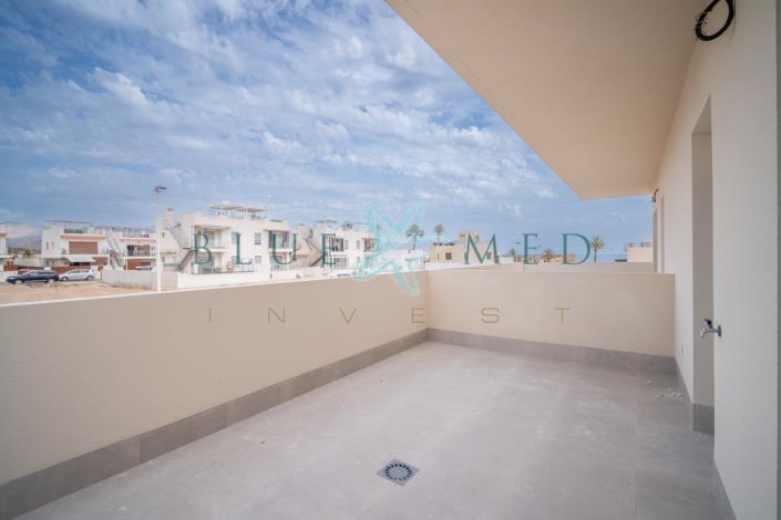 Image No.11-2 Bed Villa for sale