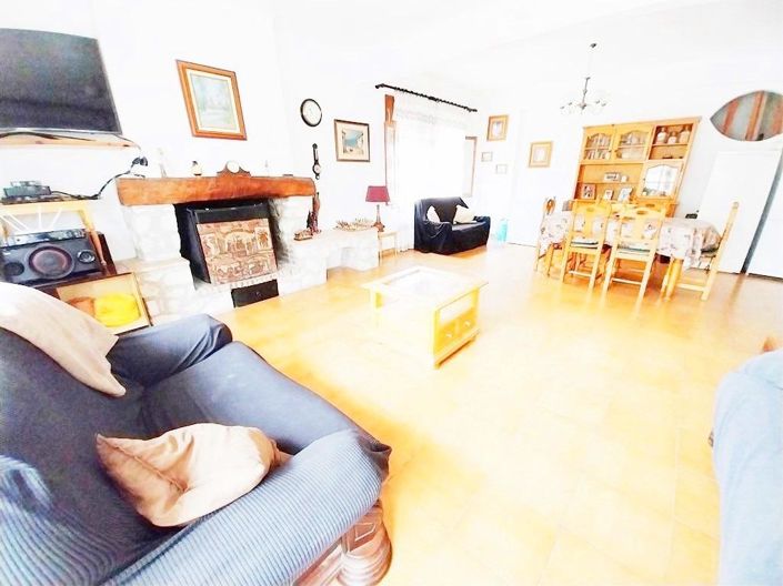 Image No.24-7 Bed Country House for sale