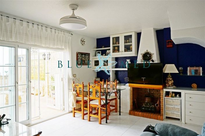 Image No.9-4 Bed Property for sale