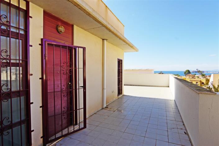 Image No.4-2 Bed Apartment for sale