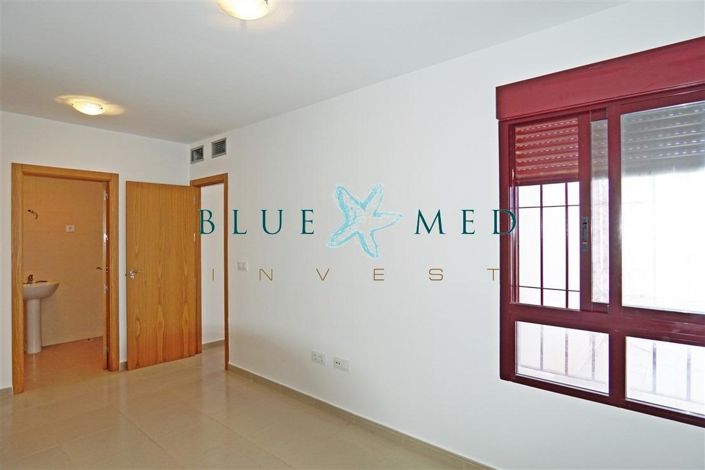 Image No.17-2 Bed Apartment for sale
