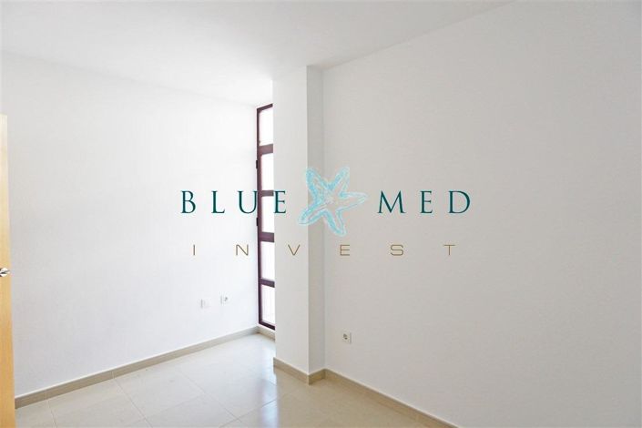 Image No.22-2 Bed Apartment for sale