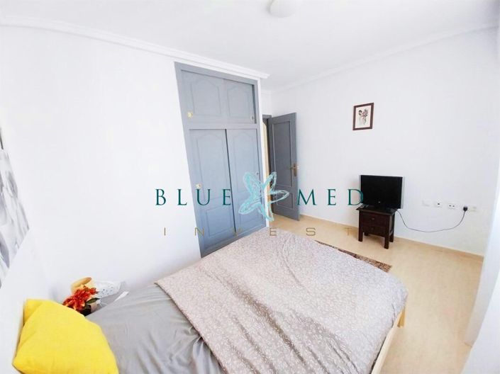 Image No.17-2 Bed House for sale