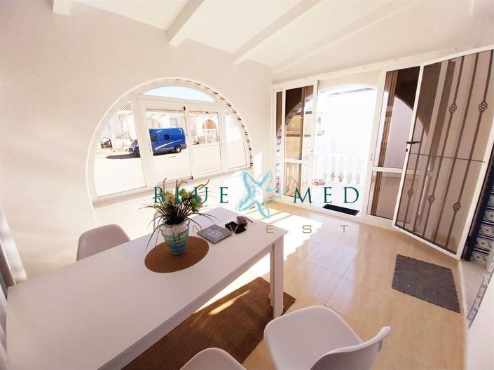 Image No.36-2 Bed House for sale