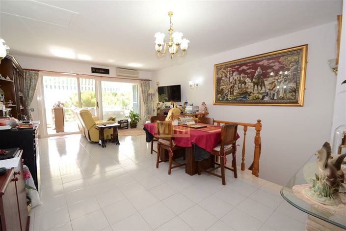 Image No.13-3 Bed Property for sale