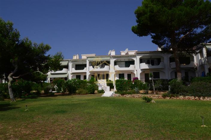 Image No.5-3 Bed Property for sale