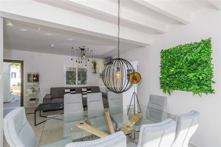 Image No.7-4 Bed Villa for sale