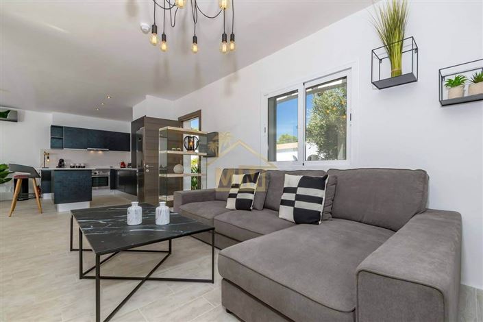 Image No.9-4 Bed Villa for sale