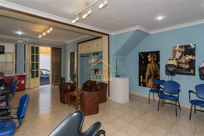 Image No.3-Commercial à vendre à Es Castell