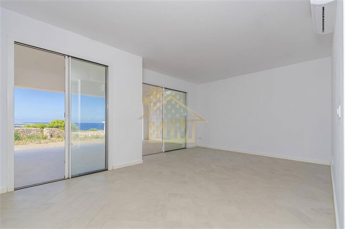 Image No.11-4 Bed Villa for sale