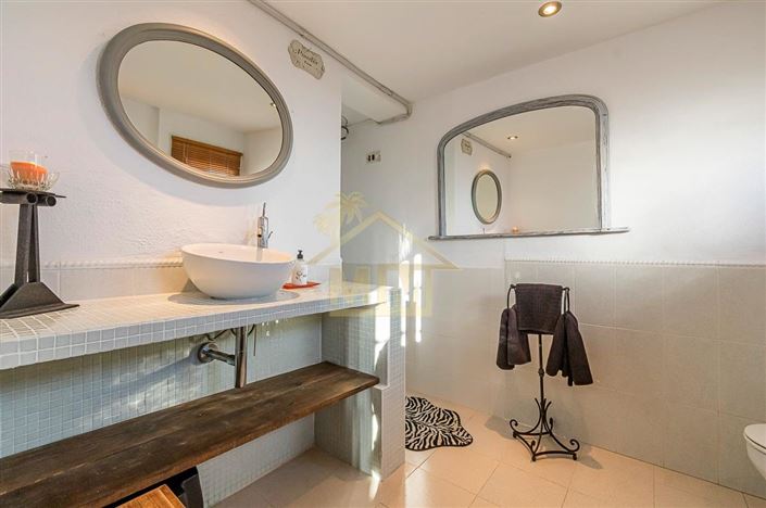 Image No.41-Commercial de 4 chambres à vendre à Alaior