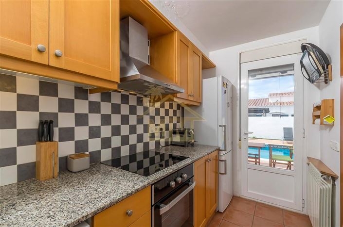 Image No.12-3 Bed Villa for sale