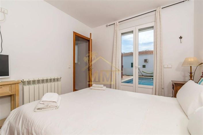 Image No.15-3 Bed Villa for sale