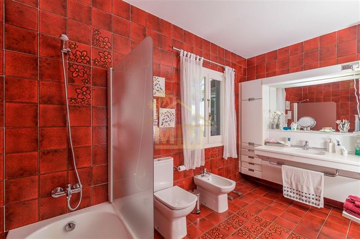 Image No.20-4 Bed Villa for sale