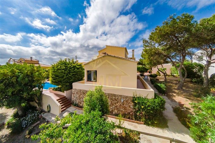 Image No.6-4 Bed Villa for sale