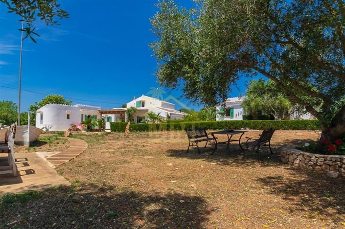 Image No.36-4 Bed Country House for sale