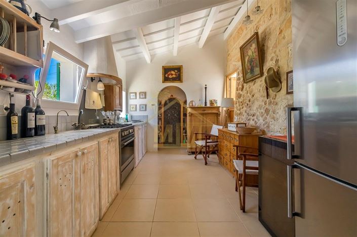 Image No.7-4 Bed Country House for sale