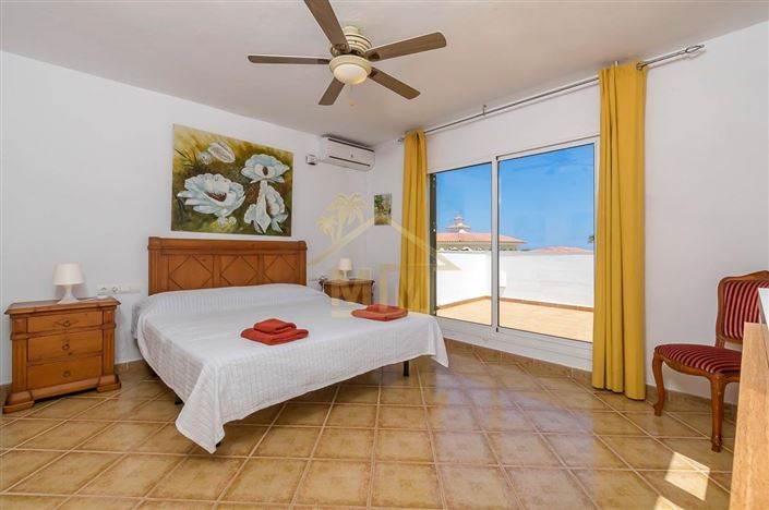 Image No.14-4 Bed Villa for sale