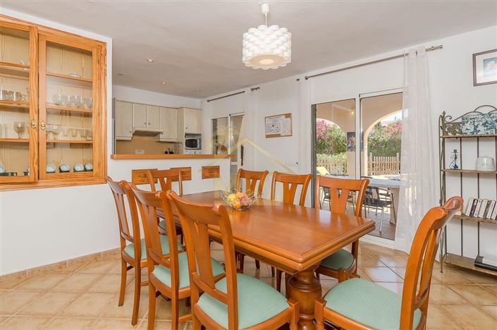 Image No.9-4 Bed Villa for sale