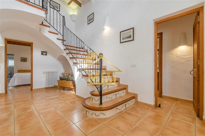 Image No.37-7 Bed Country House for sale