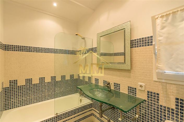 Image No.39-7 Bed Country House for sale